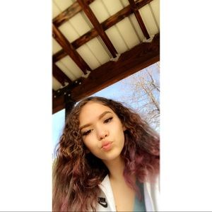 Meet your Posher, Grace